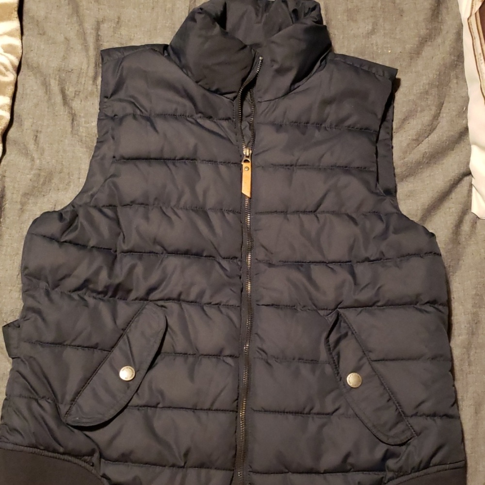 Navy blue puffer vest